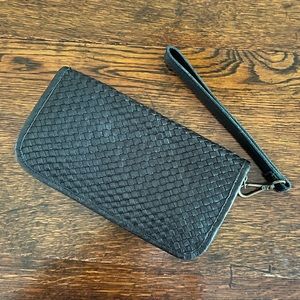Viola Castellani Woven Wristlet Clutch
